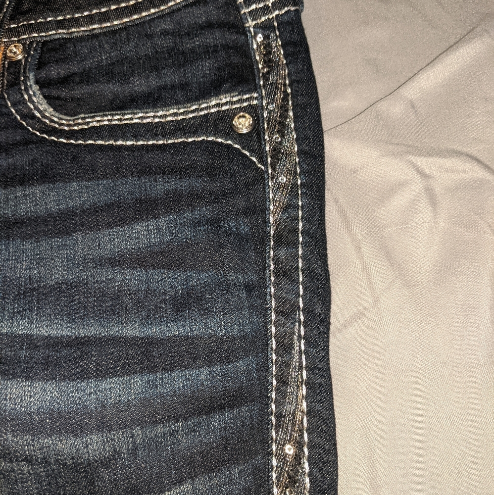 Rock Revival Yui Straight Leg Dark Wash Blue Denim Jeans Sz 28 (measures 30x31) - Picture 4 of 9